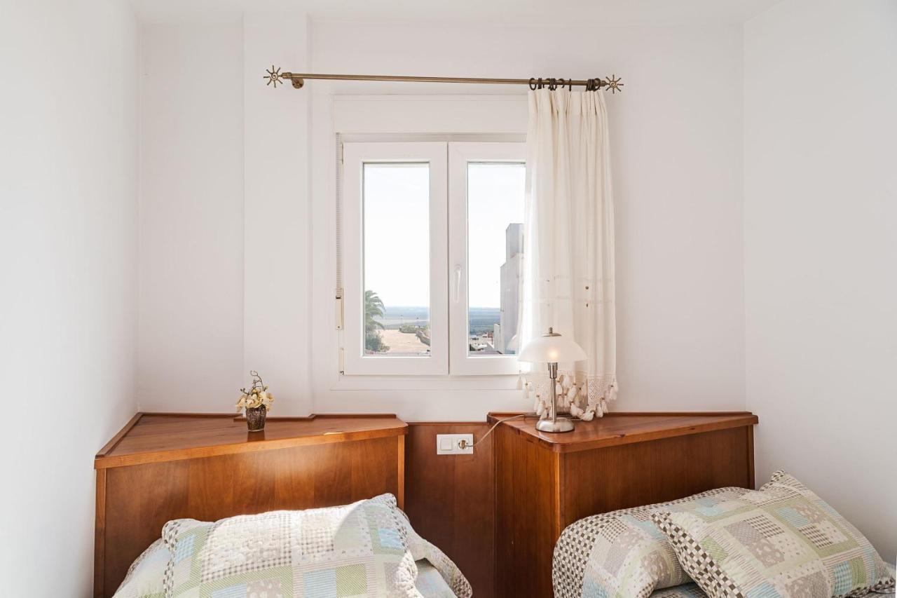Piso Sebastian 2 Alto Solo Familias Apartment โกนิล เด ลาฟรอนเตรา ภายนอก รูปภาพ